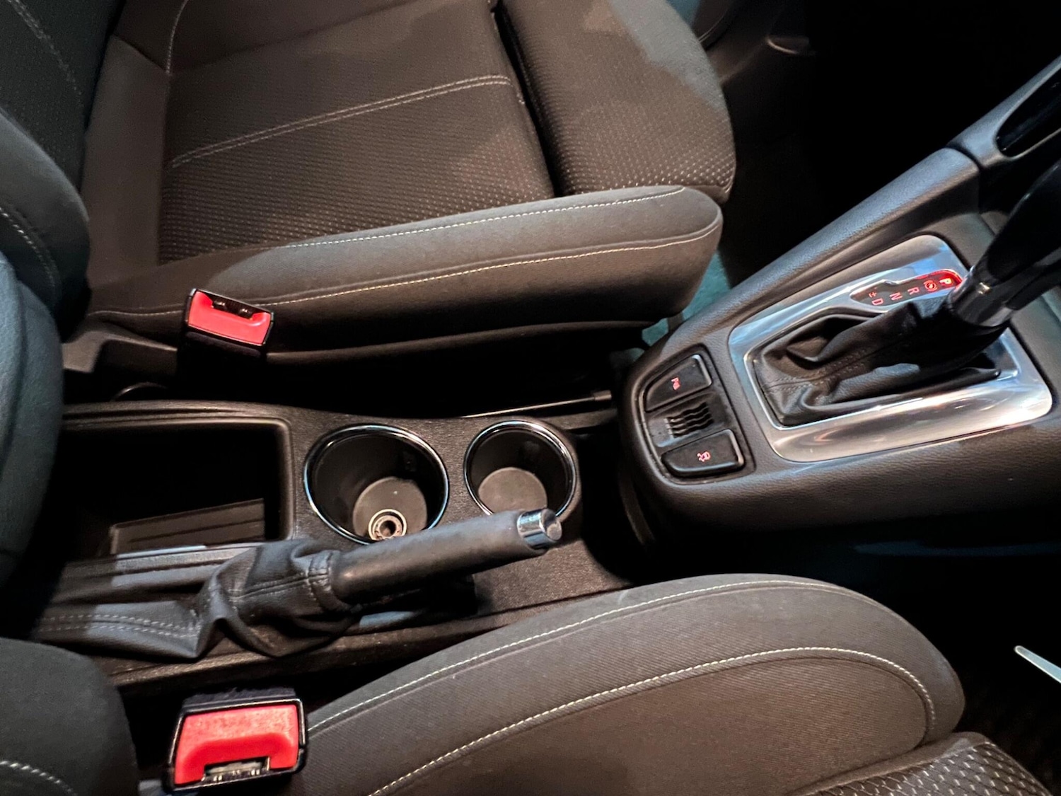 Used Vauxhall Zafira Tourer 2016 for sale - 76936388: Photo 35