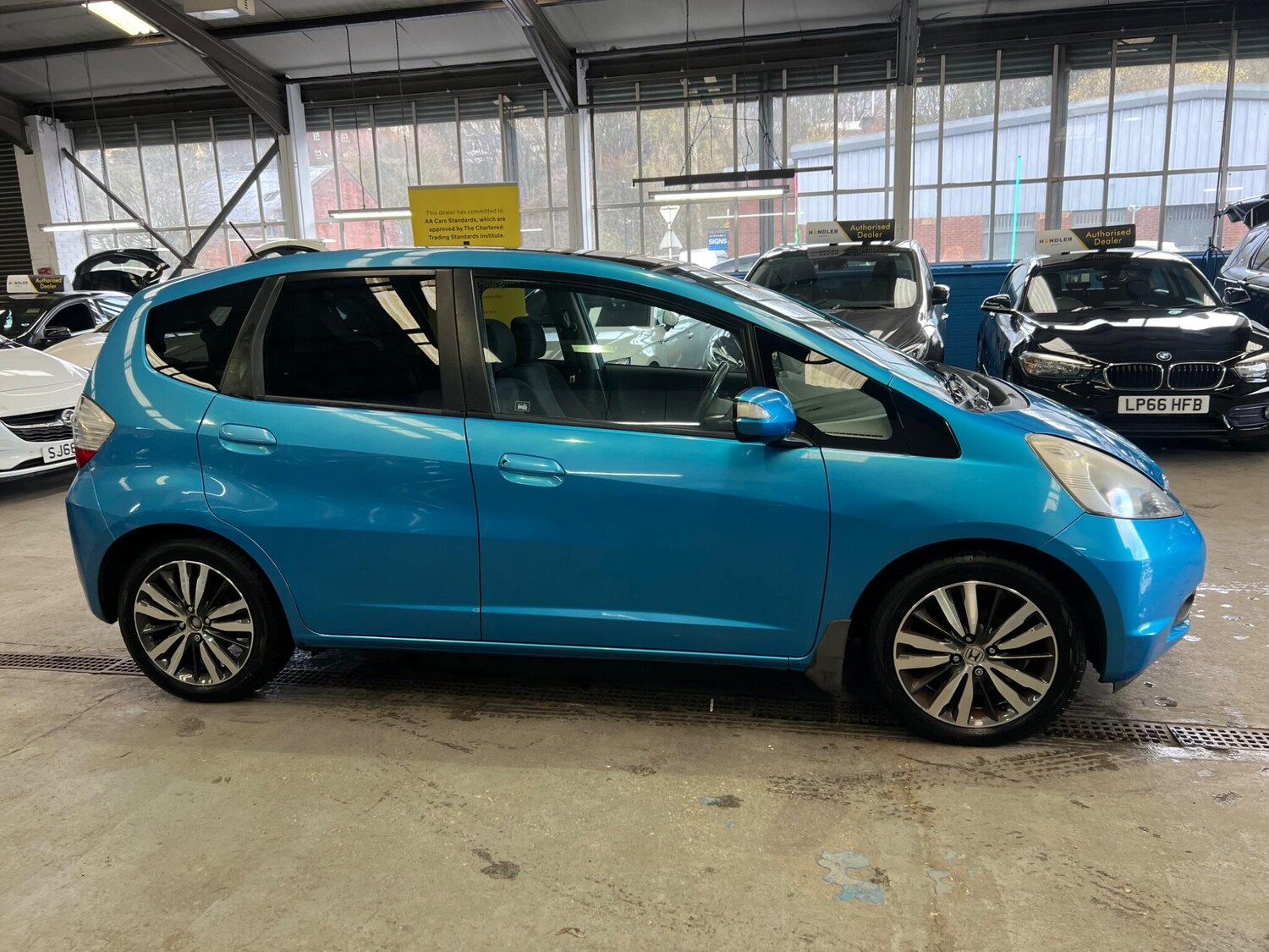 Used Honda Jazz 2009 for sale - 78019214: Photo 11