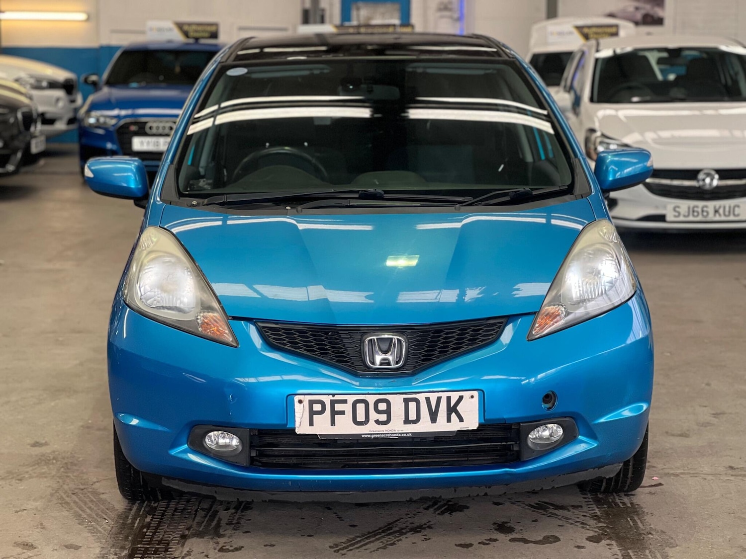 Used Honda Jazz 2009 for sale - 78019214: Photo 2