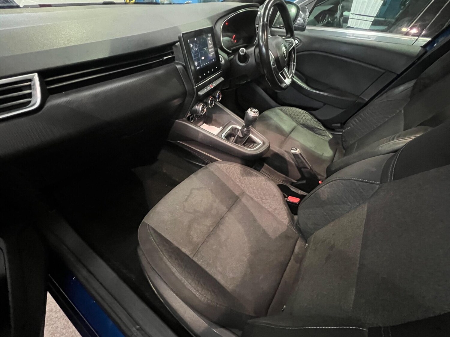 Used Renault Clio 2020 for sale - 77163322: Photo 19