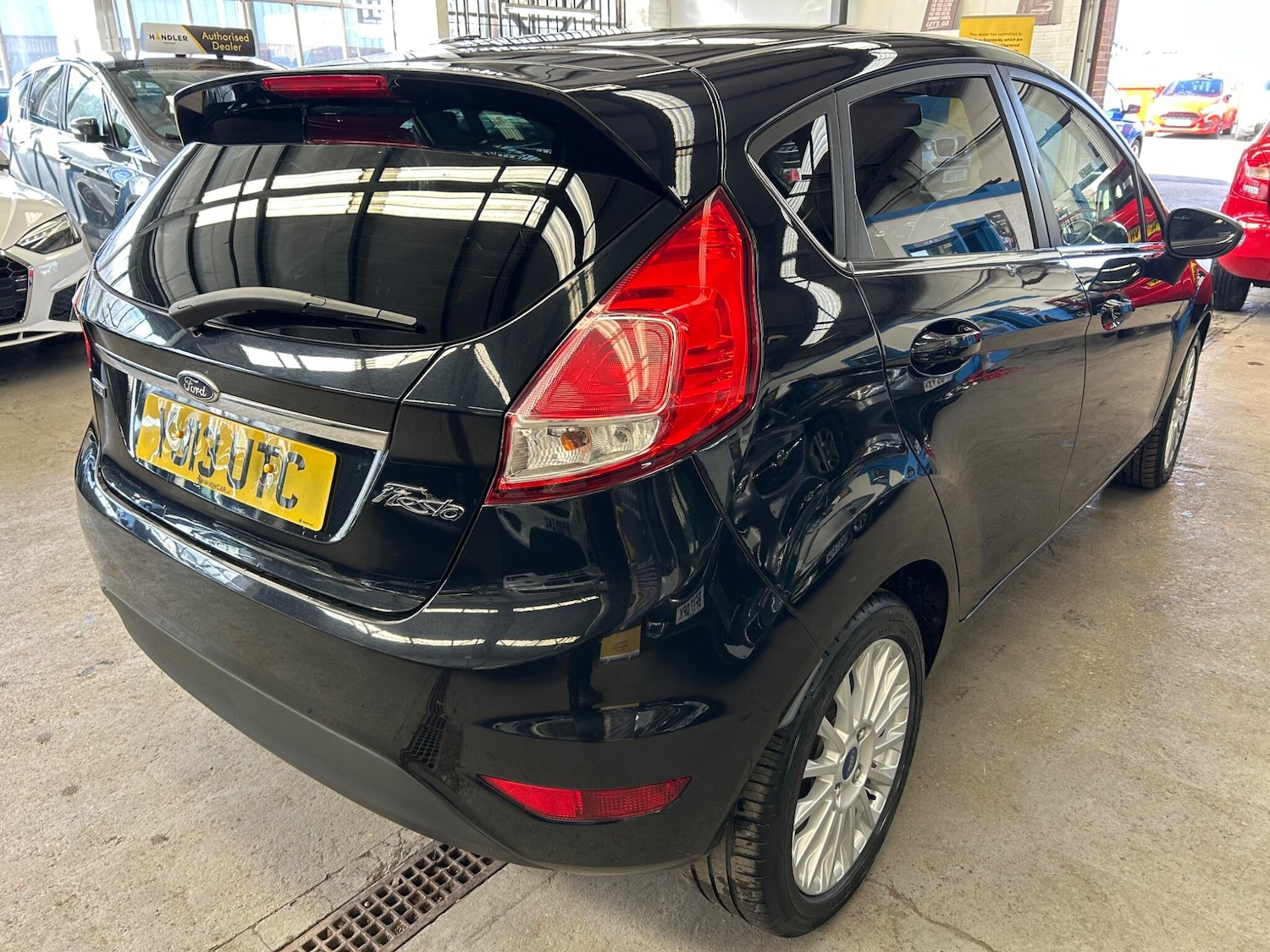 Used Ford Fiesta 2013 for sale - 78033825: Photo 7