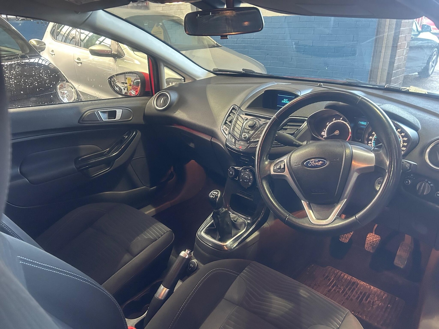 Used Ford Fiesta 2013 for sale - 77190696: Photo 9
