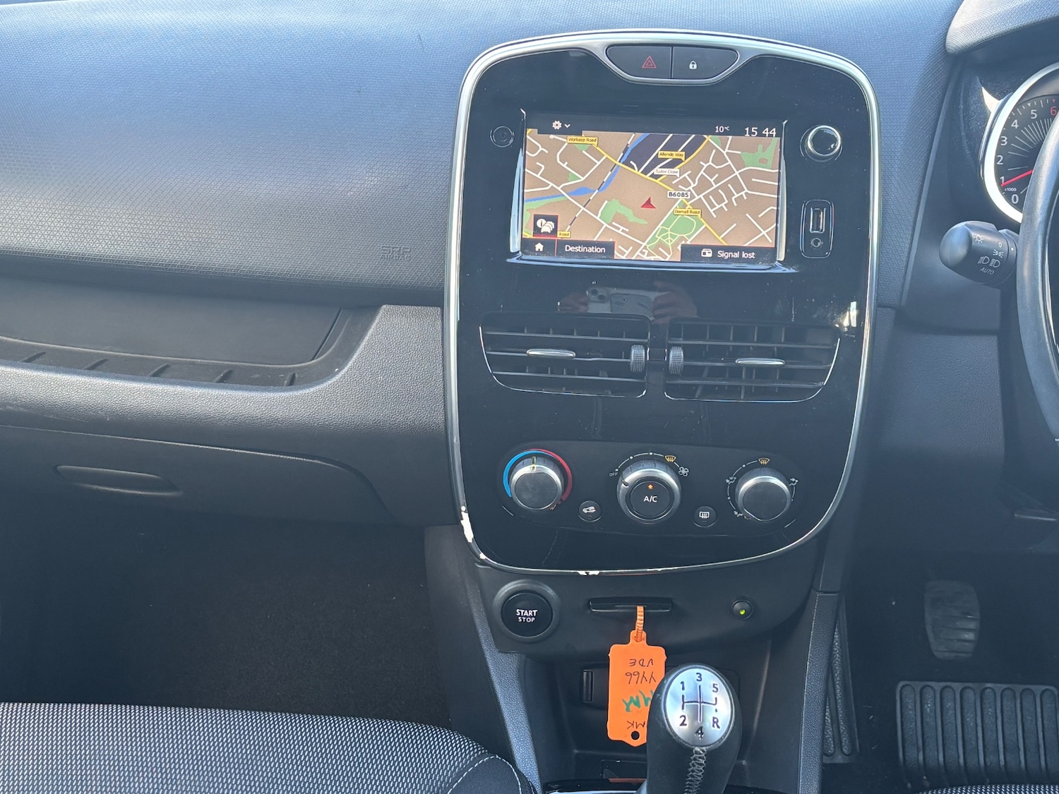 Used Renault Clio 2016 for sale - 76375454: Photo 15