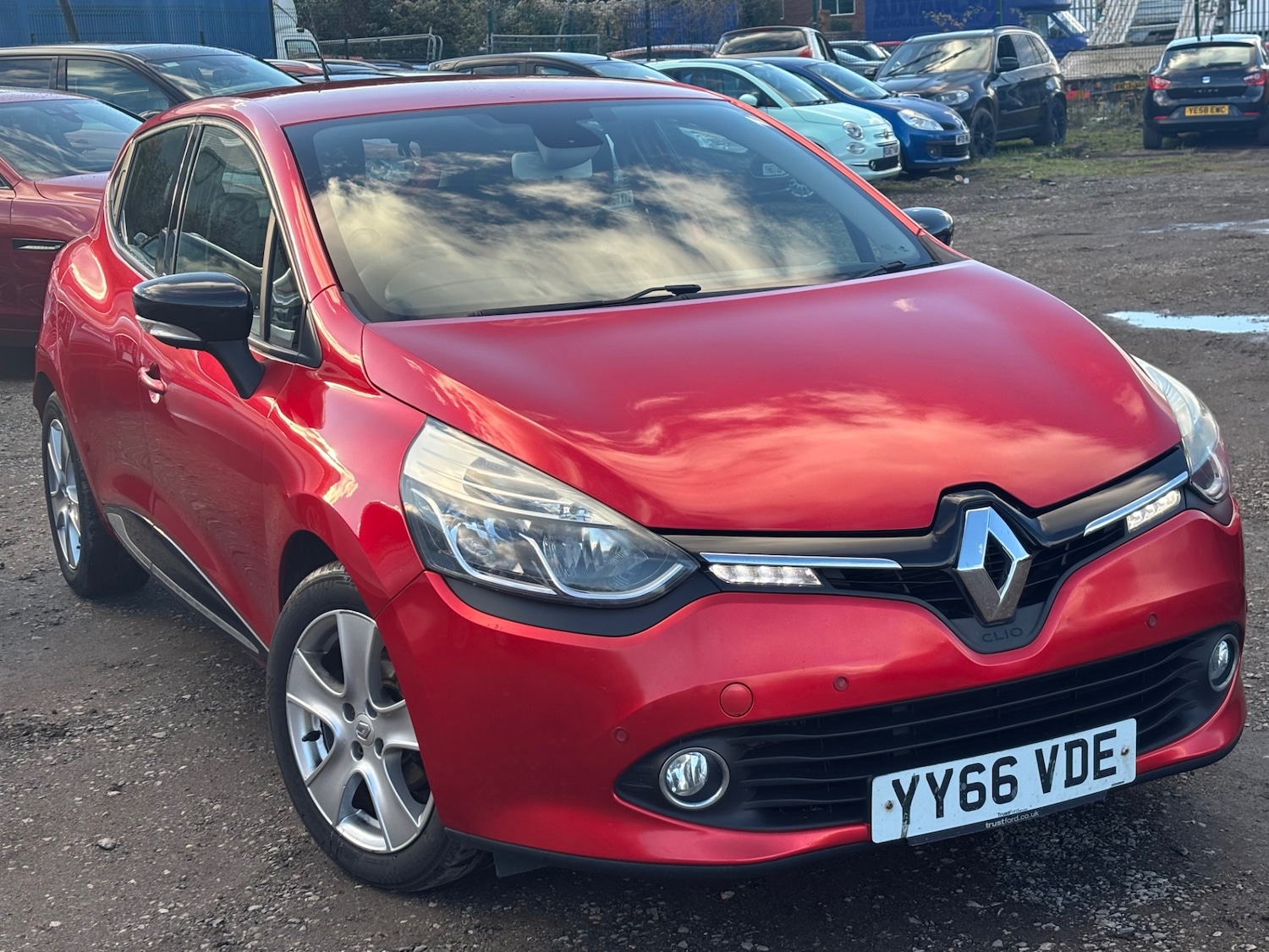 Used Renault Clio 2016 for sale - 76375454: Photo 3