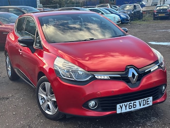 Renault Clio feature image 3