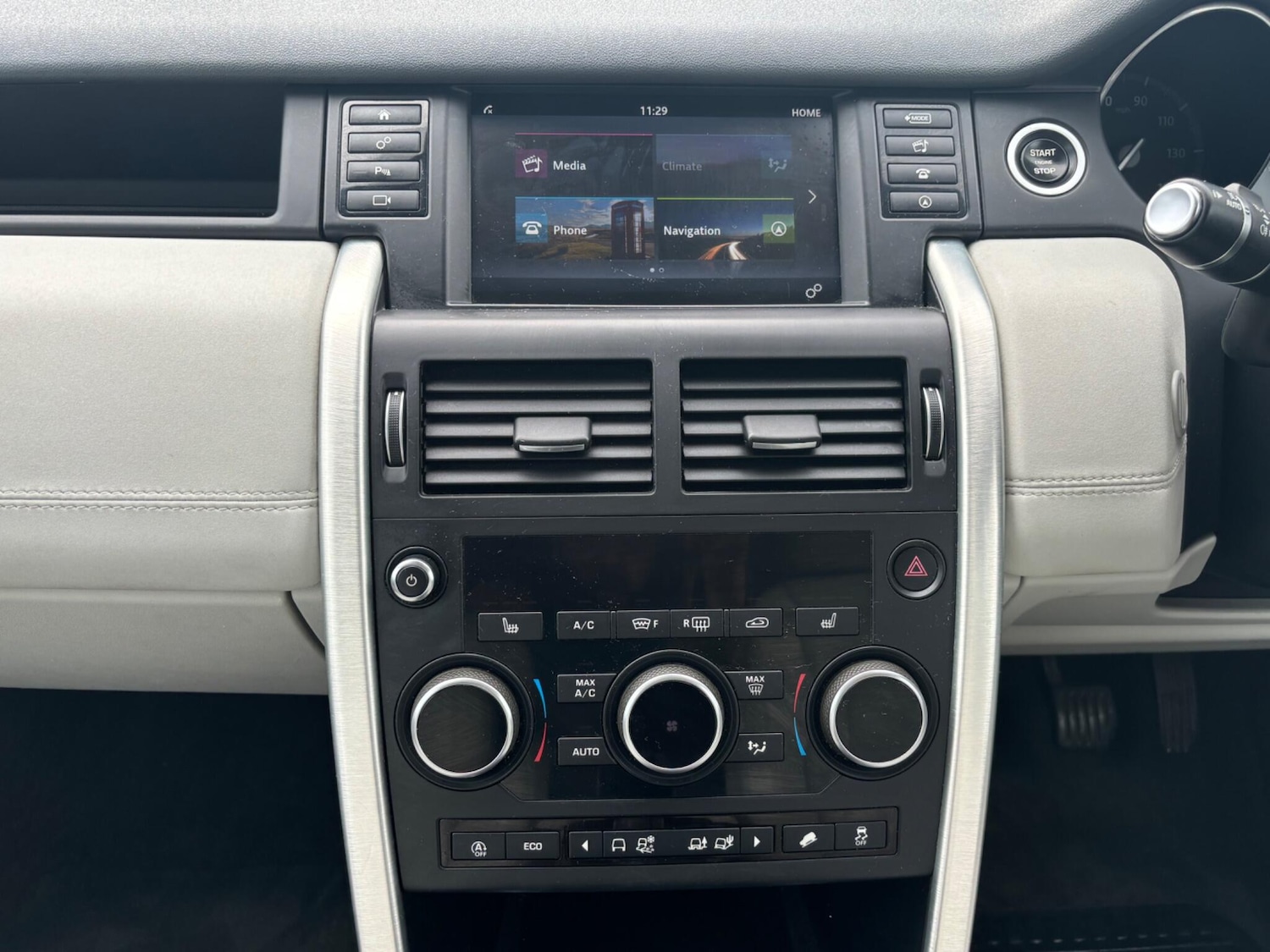 Used Land Rover Discovery Sport 2018 for sale - 76314254: Photo 29