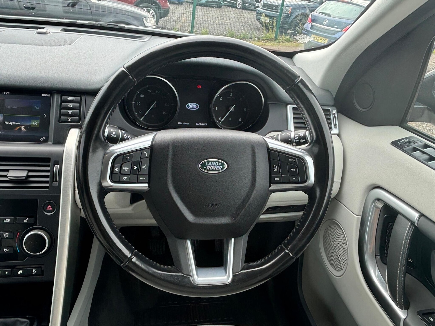 Used Land Rover Discovery Sport 2018 for sale - 76314254: Photo 34