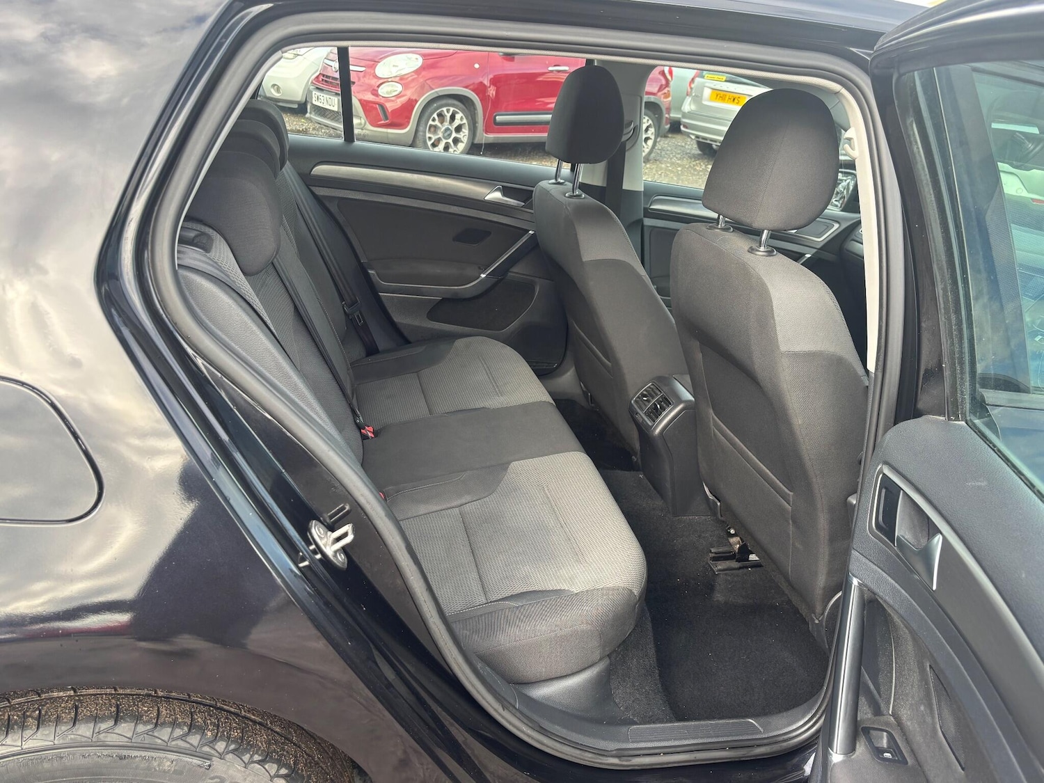 Used Volkswagen Golf 2013 for sale - 76666691: Photo 17