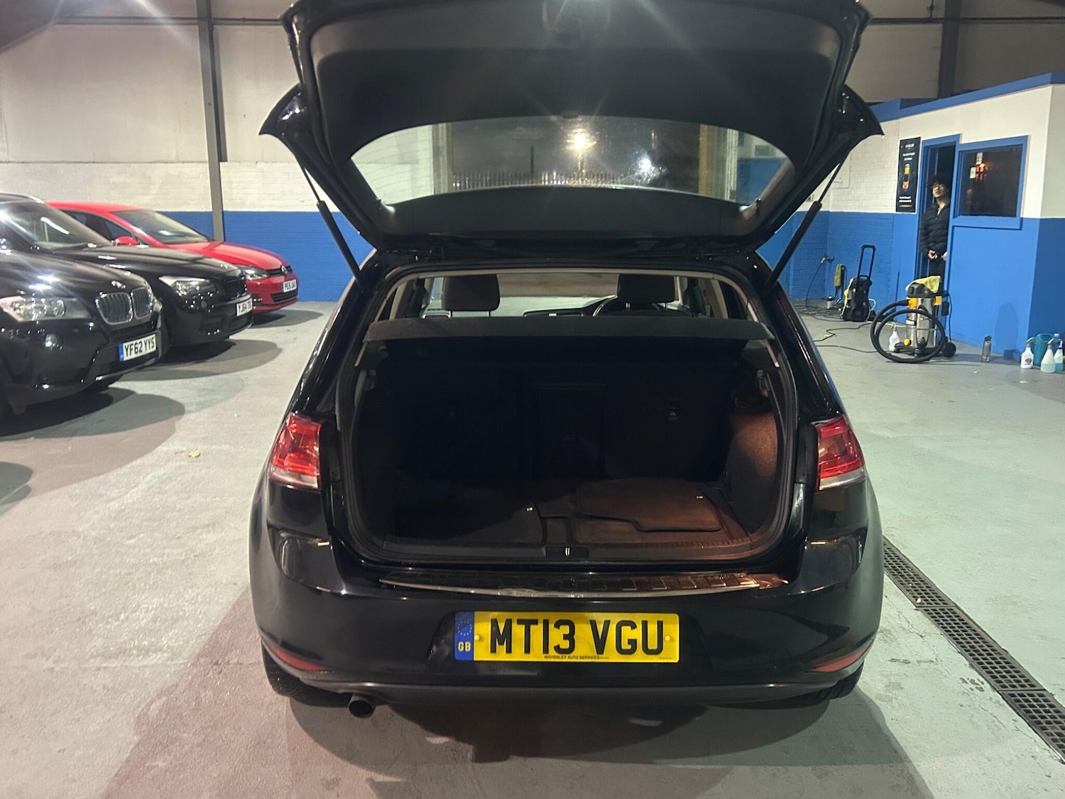 Used Volkswagen Golf 2013 for sale - 76666691: Photo 29