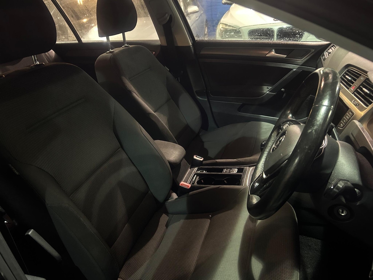 Used Volkswagen Golf 2013 for sale - 76666691: Photo 40