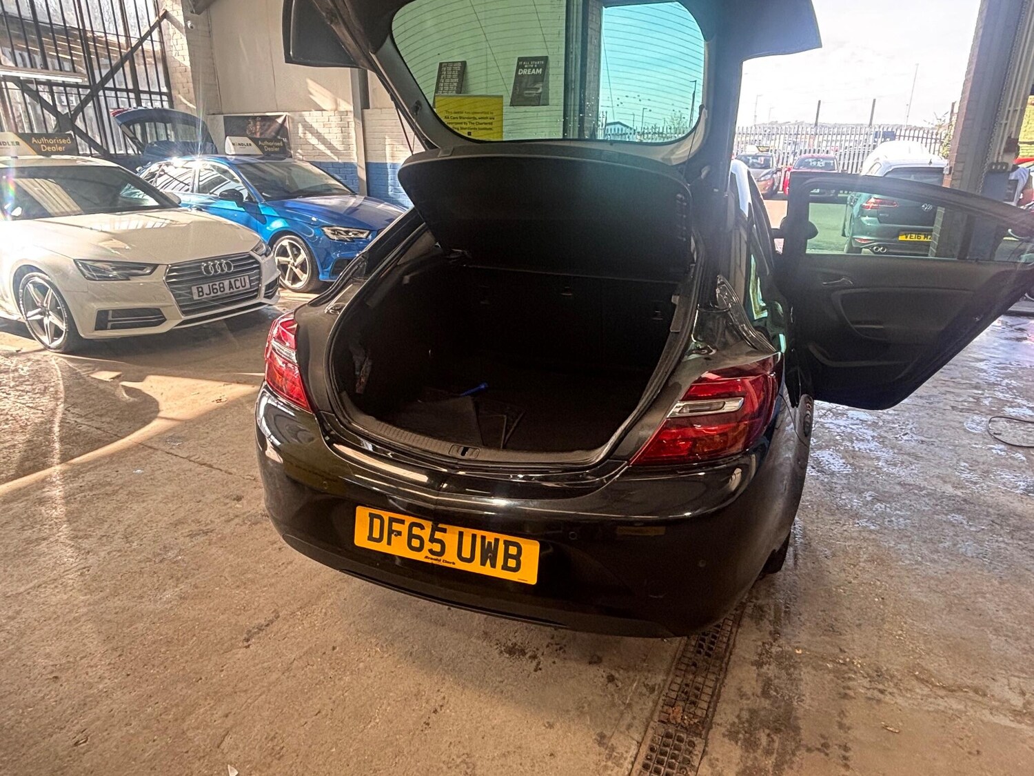 Used Vauxhall Insignia for sale - 78157819: Photo 20