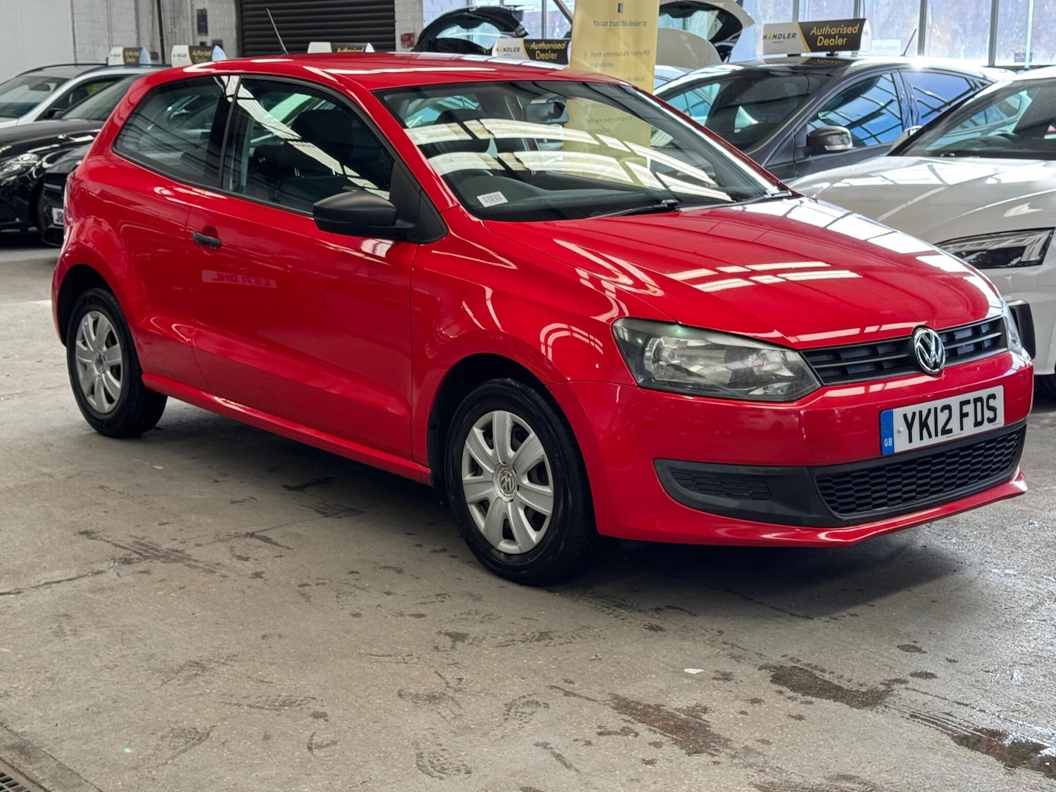 Used Volkswagen Polo 2012 for sale - 78019655: Photo 1