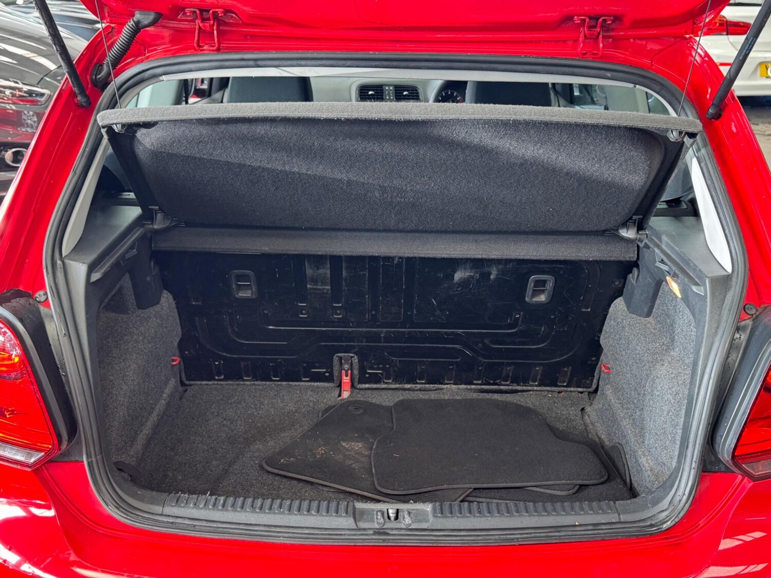 Used Volkswagen Polo 2012 for sale - 78019655: Photo 33