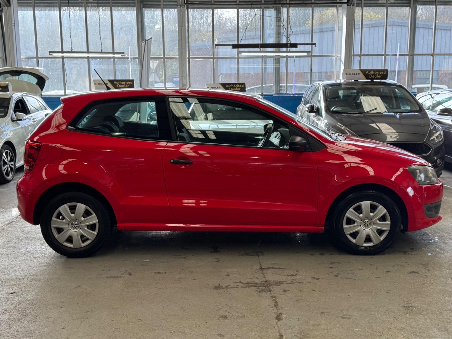 Used Volkswagen Polo 2012 for sale - 78019655: Photo 5