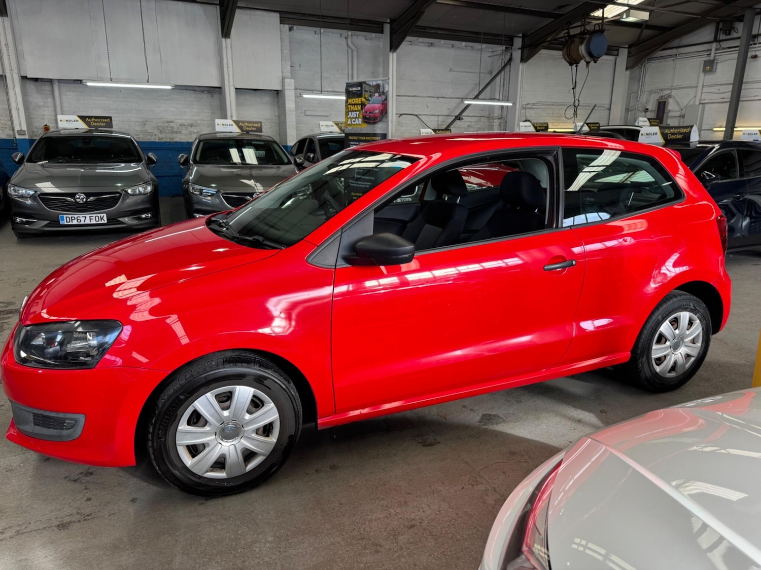 Used Volkswagen Polo 2012 for sale - 78019655: Photo 6