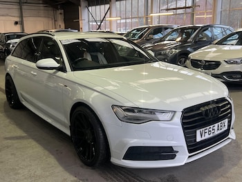 2016 (65) - 2.0 TDI Ultra Black Edition 5dr S Tronic