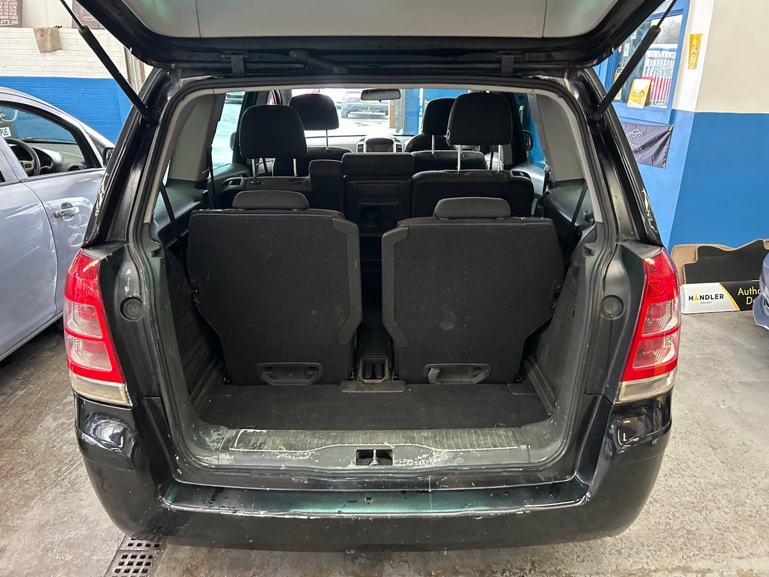 Used Vauxhall Zafira 2011 for sale - 77710591: Photo 19