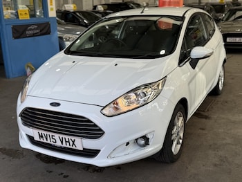 Used Ford Fiesta 2015 for sale - 79235921: Photo