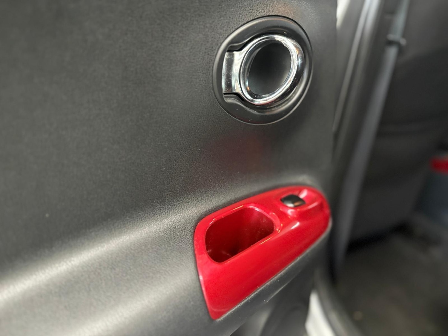 Used Nissan Juke 2016 for sale - 77969605: Photo 18