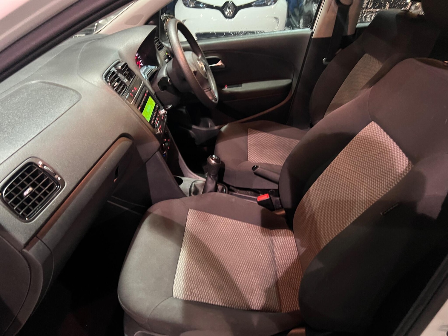 Used Volkswagen Polo 2013 for sale - 77156568: Photo 29