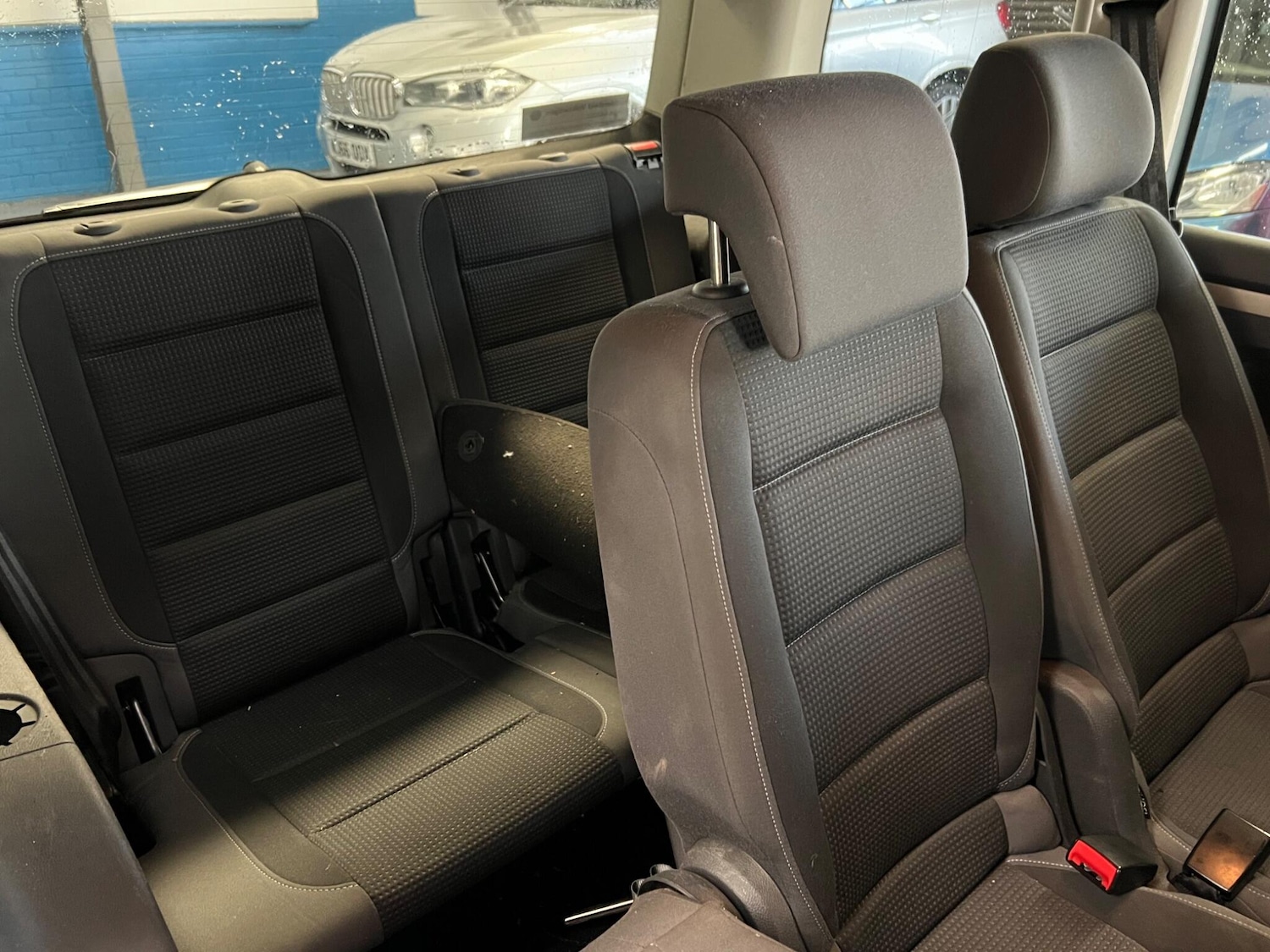 Used Volkswagen Touran 2010 for sale - 76620087: Photo 18