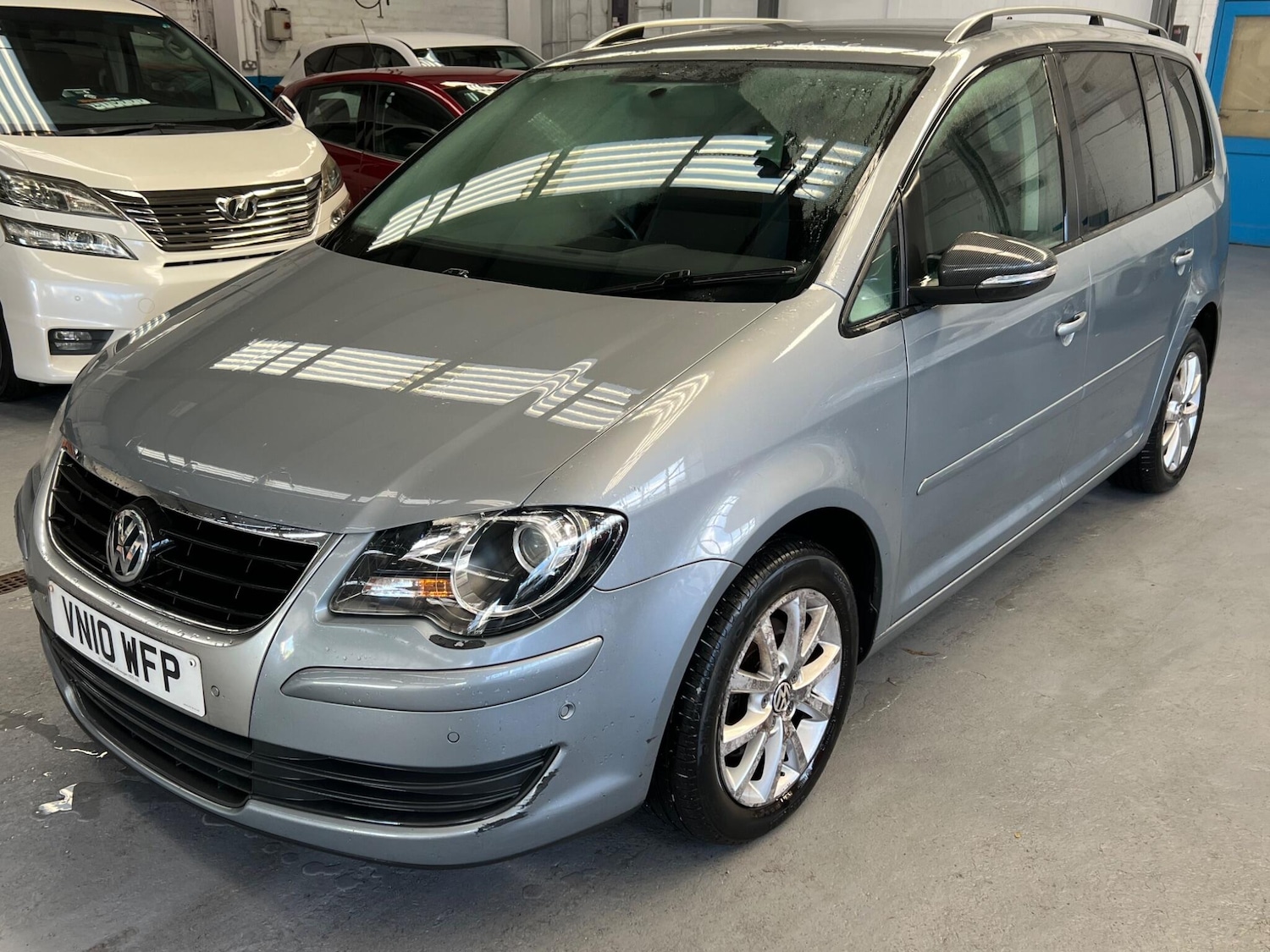 Used Volkswagen Touran 2010 for sale - 76620087: Photo 7