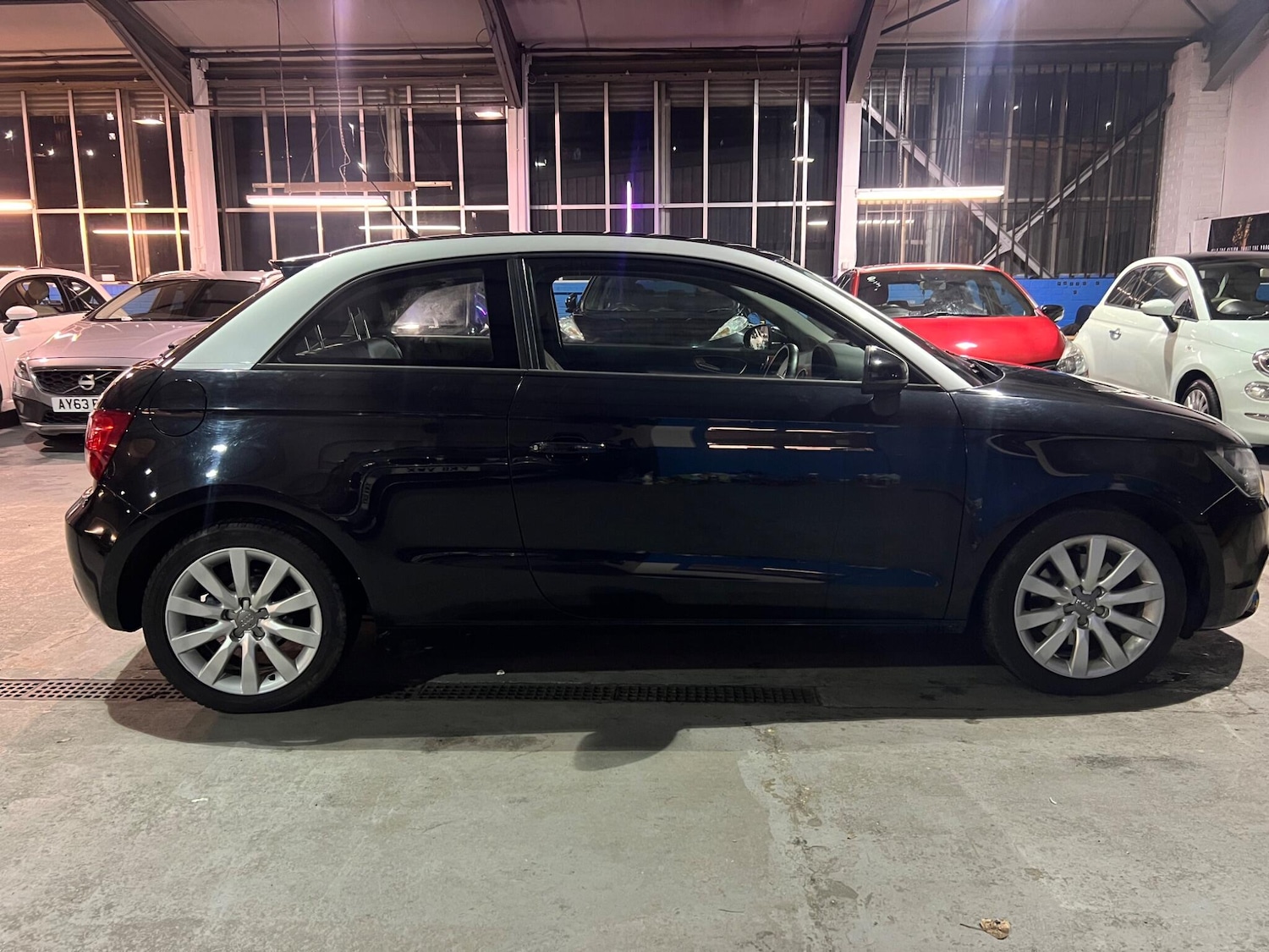 Used Audi A1 2011 for sale - 77109623: Photo 16