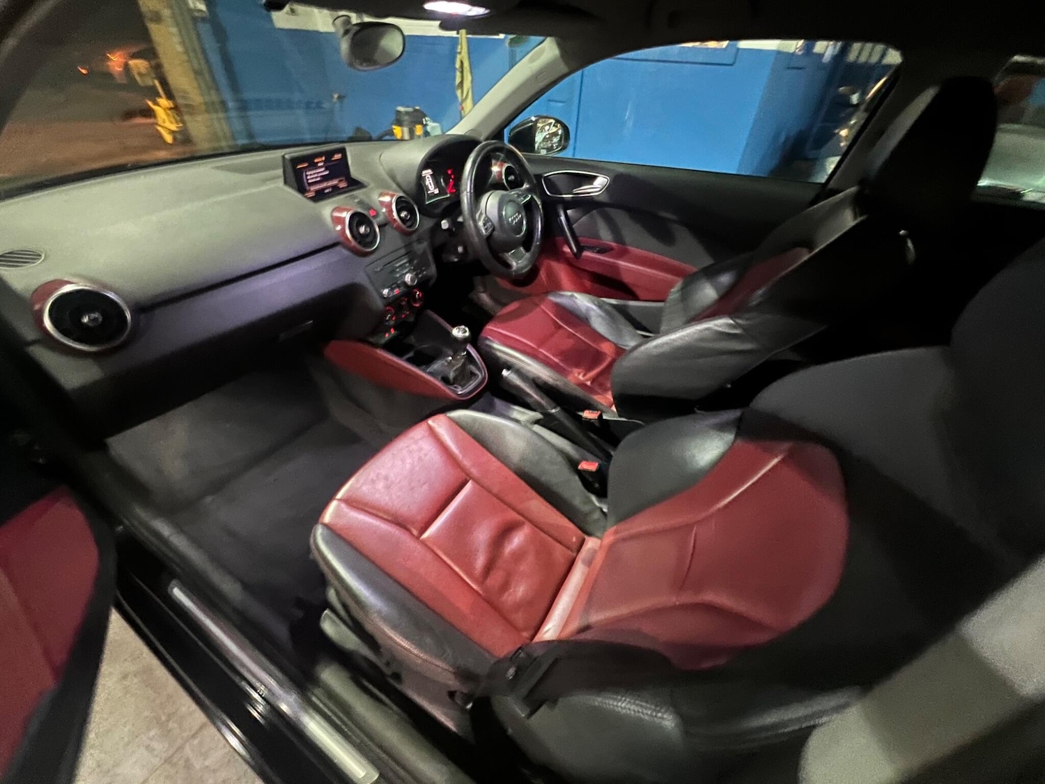 Used Audi A1 2011 for sale - 77109623: Photo 32