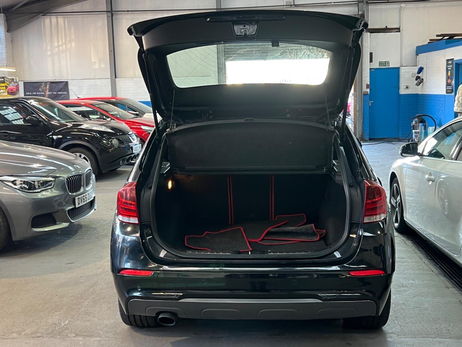 Used BMW X1 2014 for sale - 77155800: Photo 13