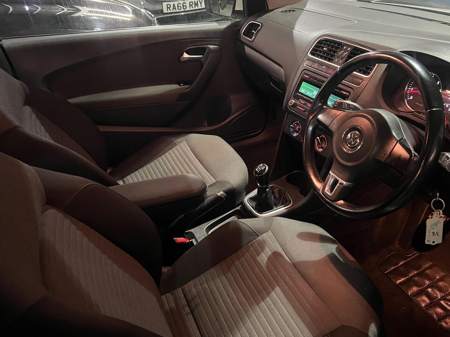 Used Volkswagen Polo 2013 for sale - 77030023: Photo 21