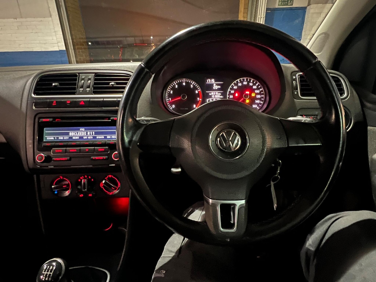 Used Volkswagen Polo 2013 for sale - 77030023: Photo 27