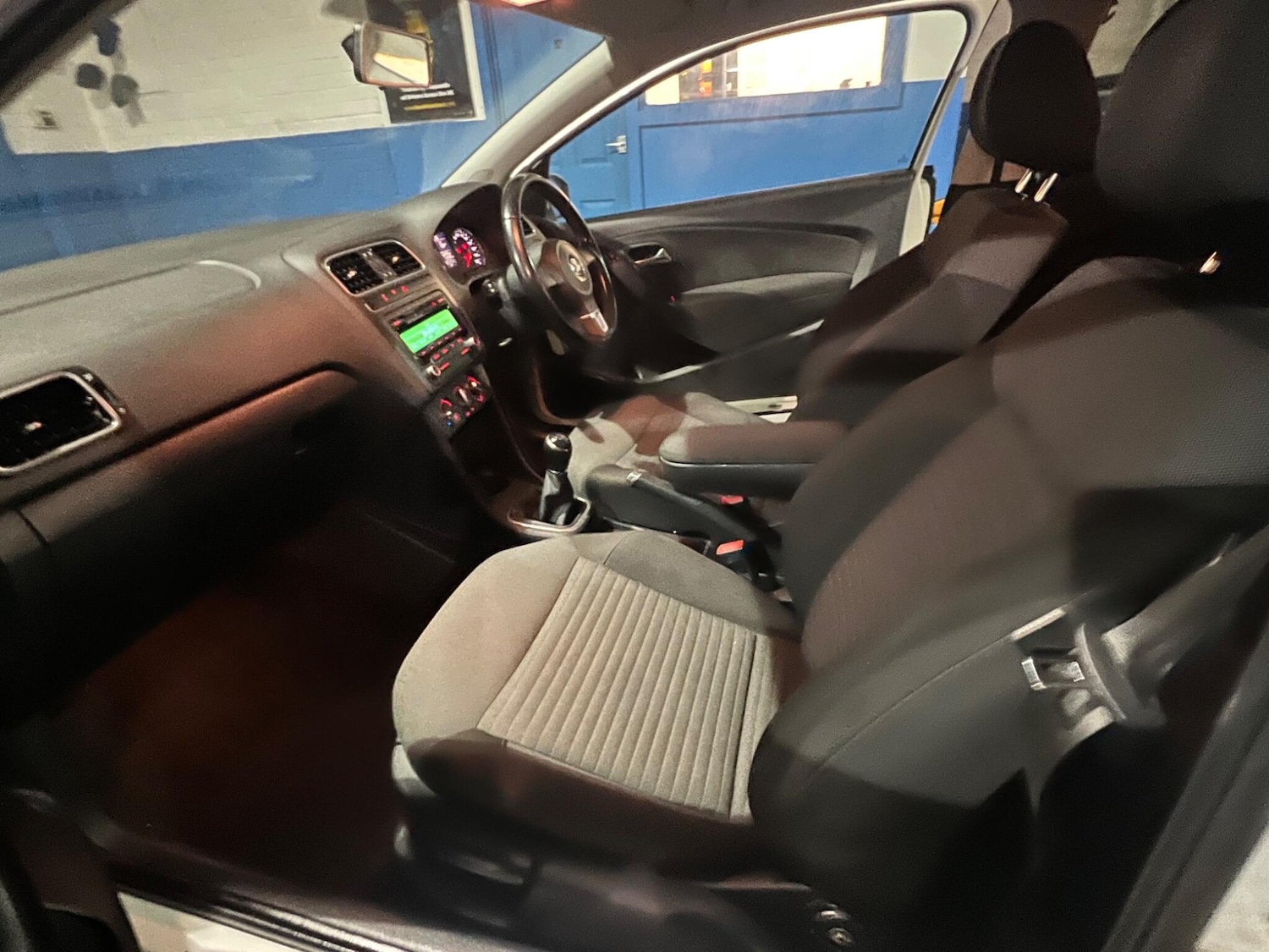 Used Volkswagen Polo 2013 for sale - 77030023: Photo 28