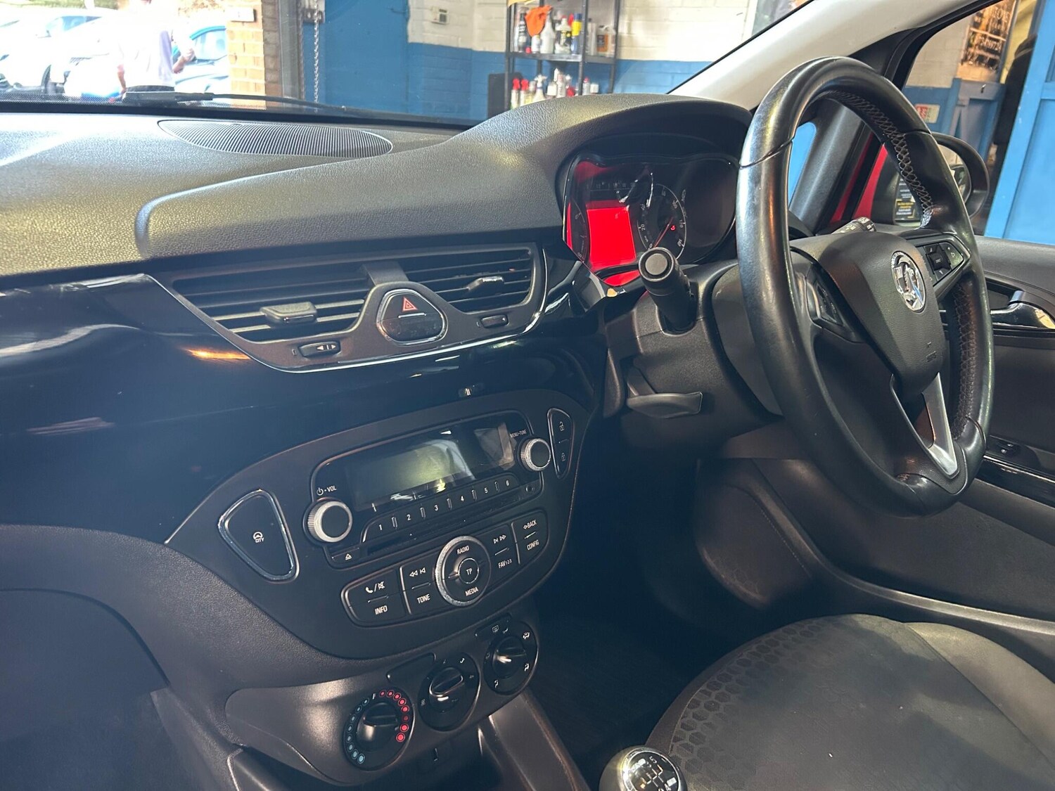 Used Vauxhall Corsa 2015 for sale - 77737886: Photo 16