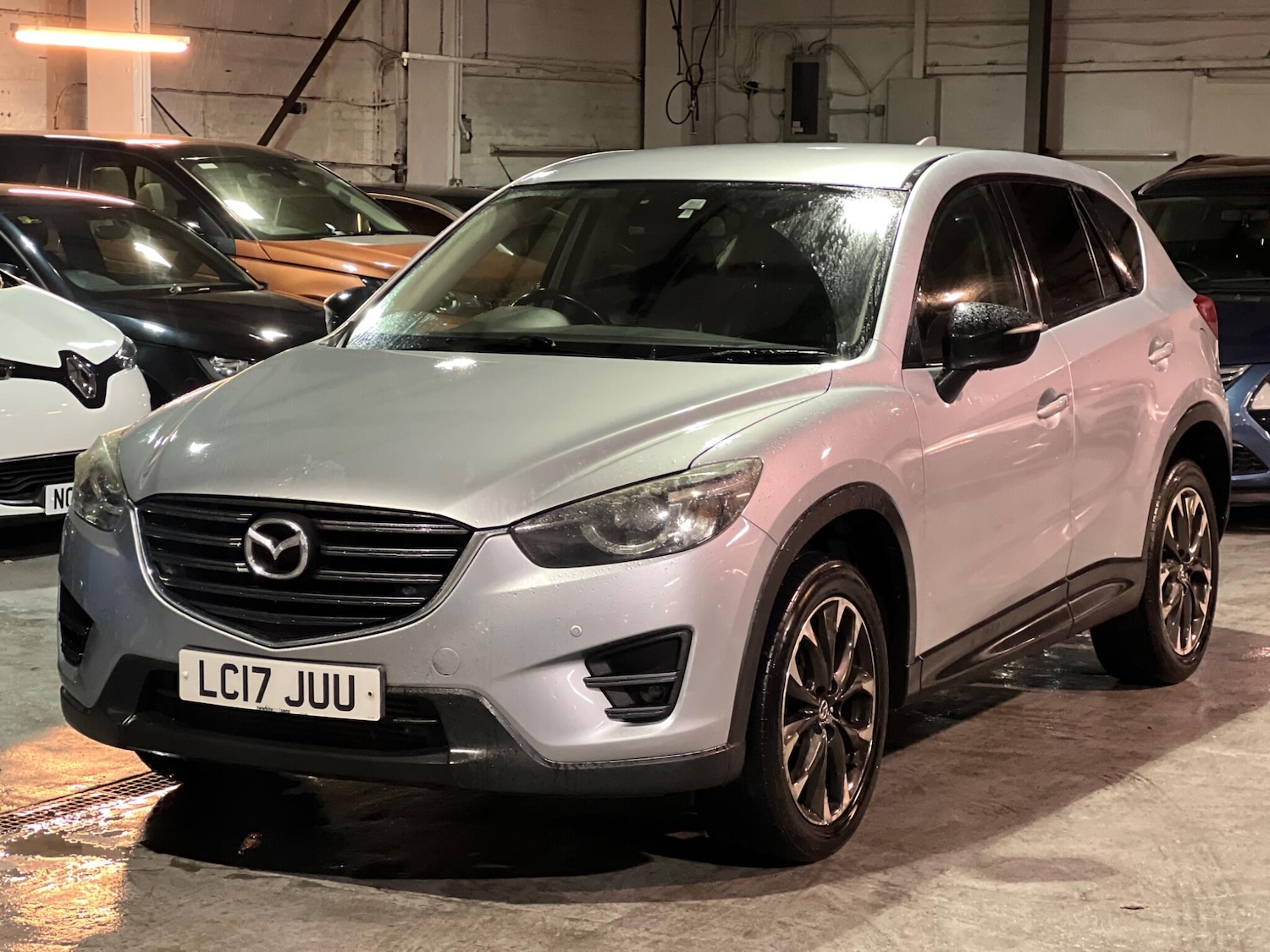 Used Mazda CX-5 2017 for sale - 76866130: Photo 3