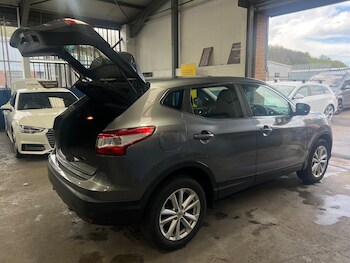 Used Nissan Qashqai 2015 for sale - 78220116: Photo