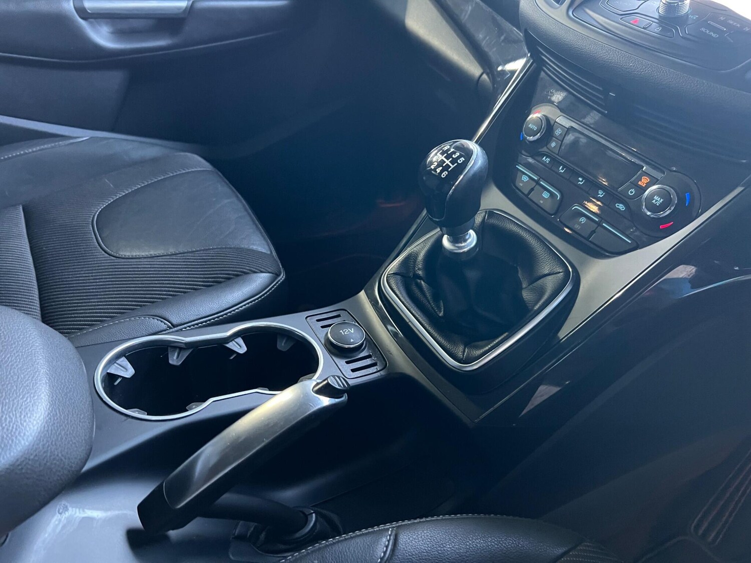 Used Ford Kuga 2016 for sale - 77939755: Photo 11