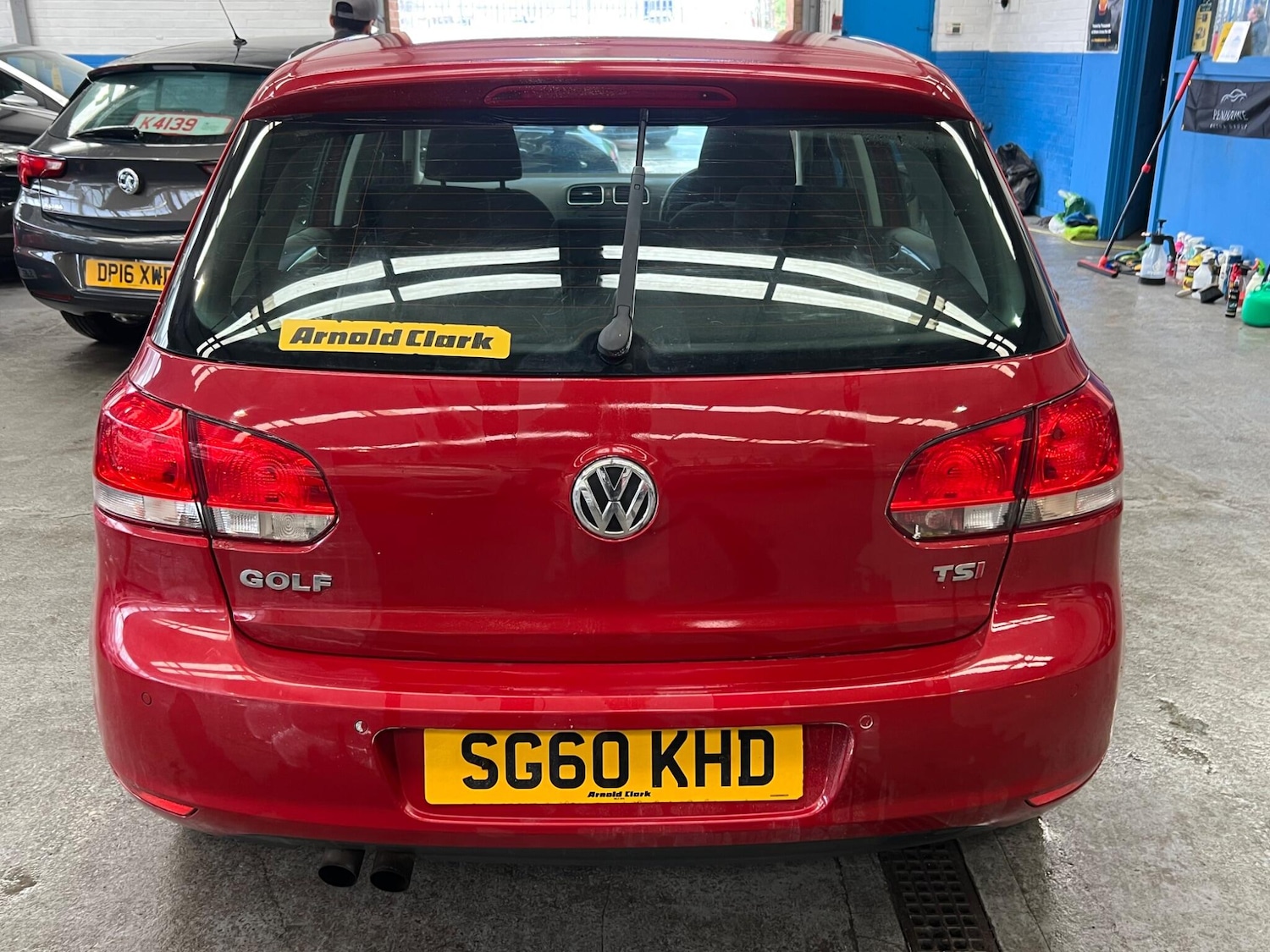 Used Volkswagen Golf 2010 for sale - 78087081: Photo 3