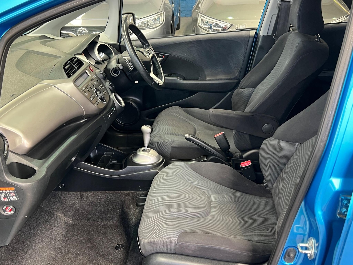 Used Honda Jazz 2009 for sale - 77883038: Photo 26