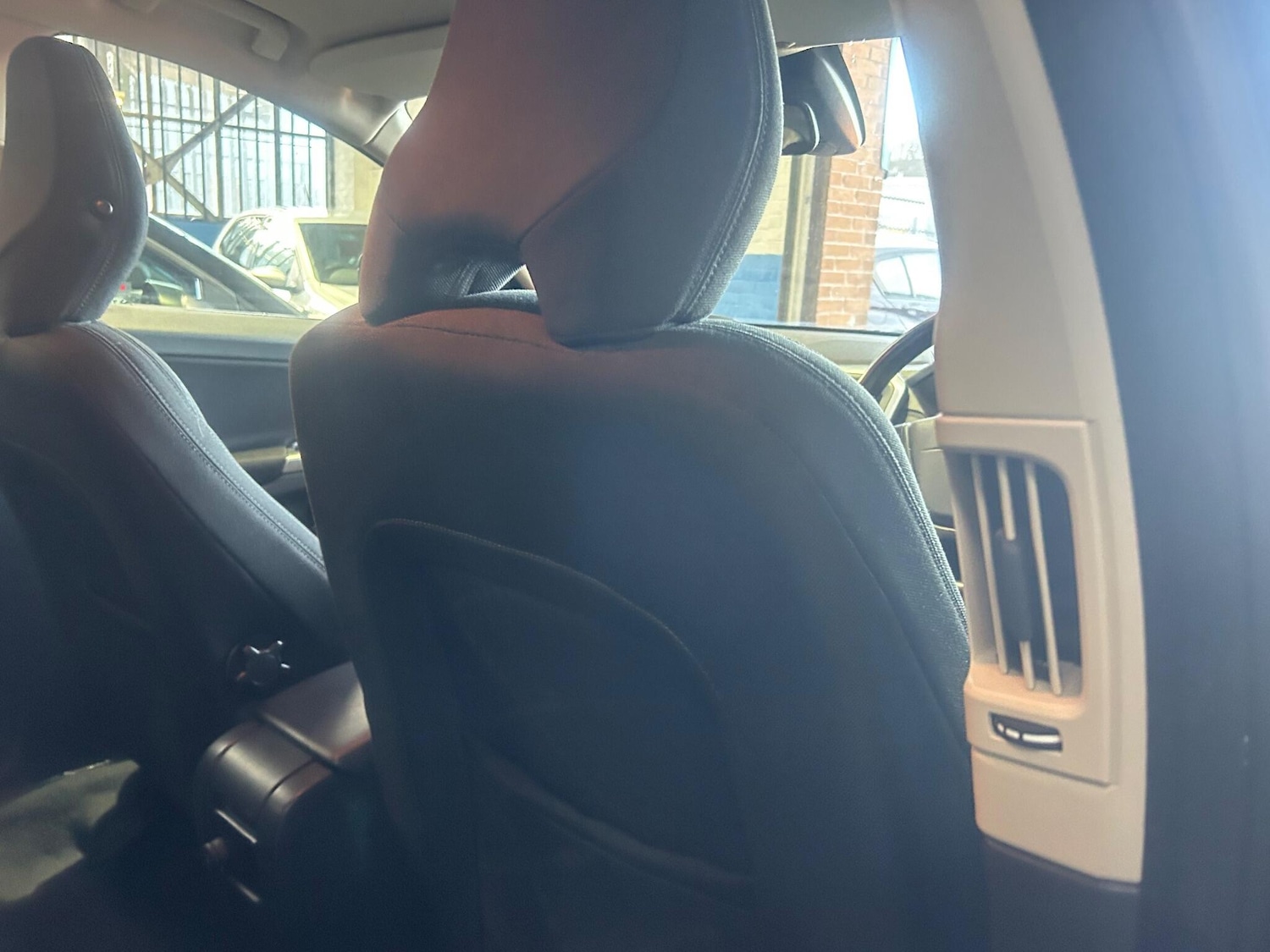 Used Volvo XC60 for sale - 77191184: Photo 19