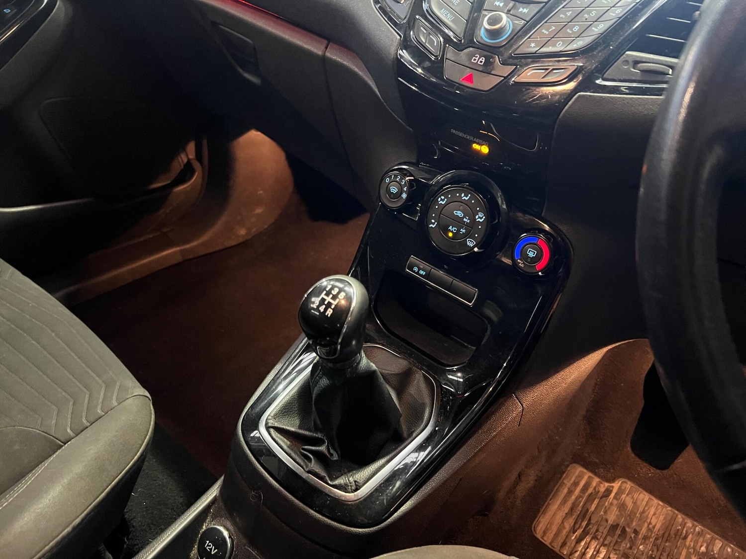 Used Ford Fiesta 2014 for sale - 77376982: Photo 19