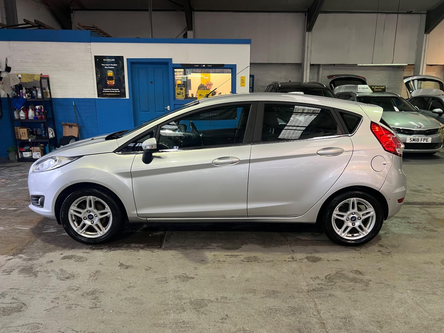 Used Ford Fiesta 2014 for sale - 77376982: Photo 9