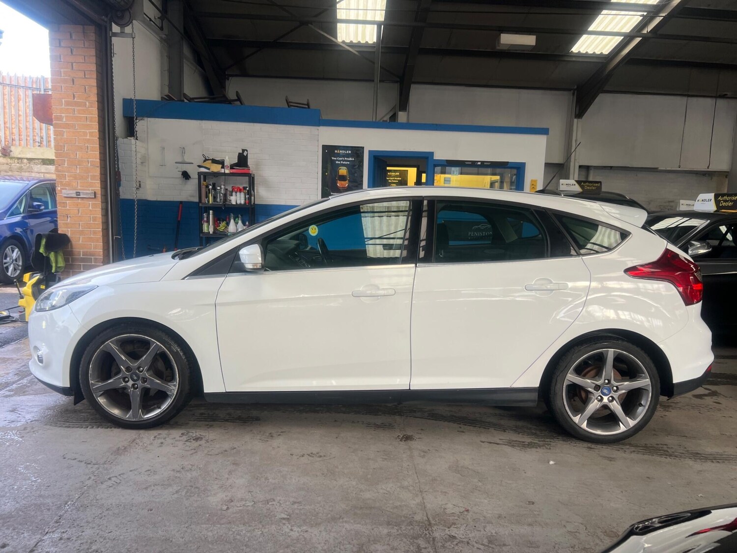 Used Ford Focus 2013 for sale - 77585727: Photo 10