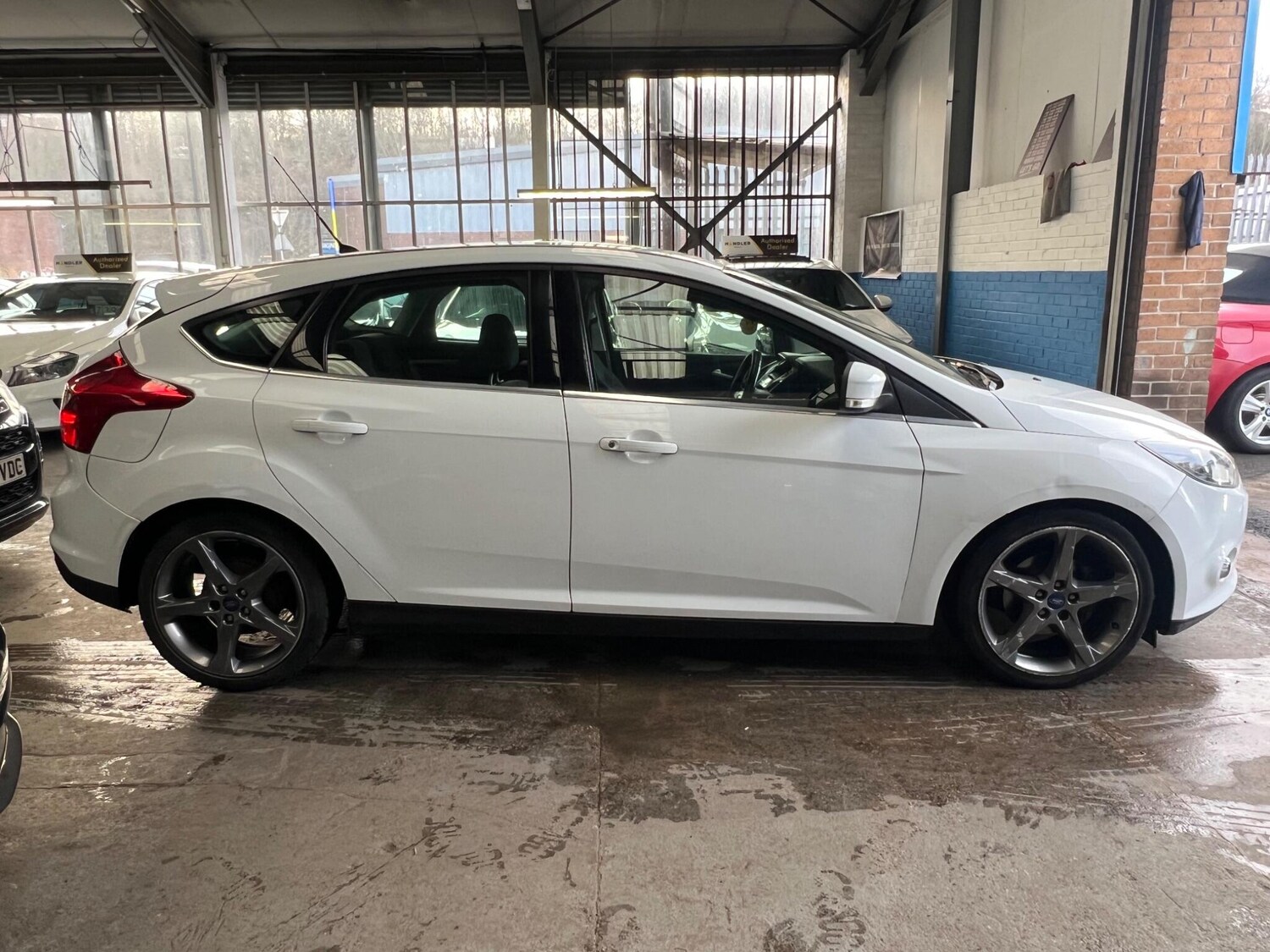 Used Ford Focus 2013 for sale - 77585727: Photo 12