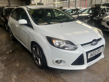 2013 (13) - 1.6 TDCi 115 Titanium 5dr