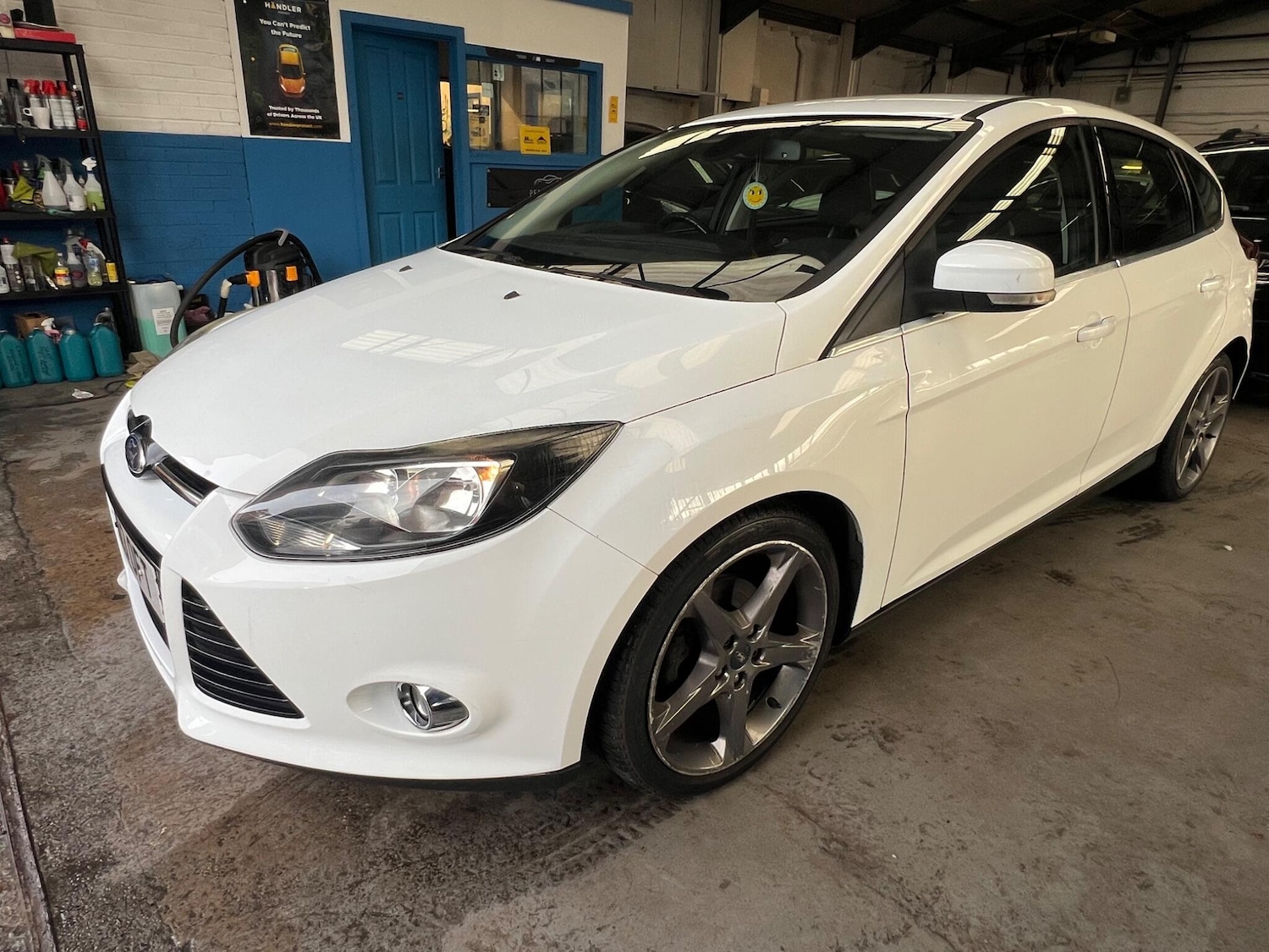 Used Ford Focus 2013 for sale - 77585727: Photo 3