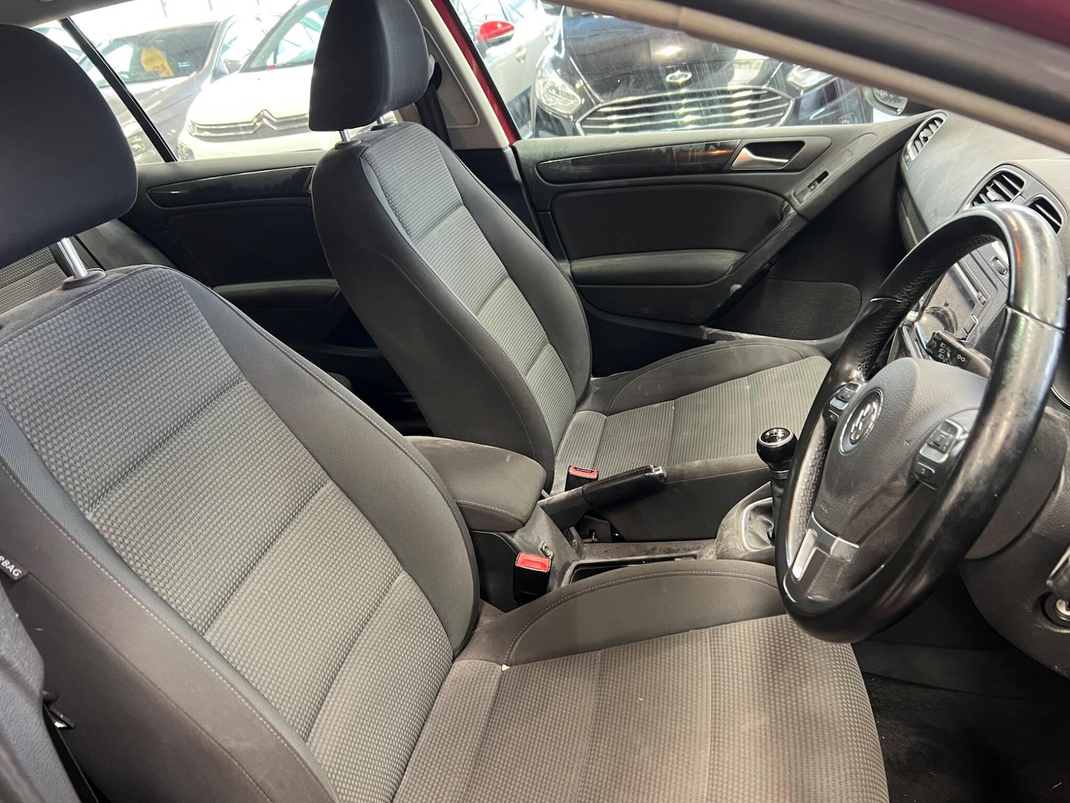 Used Volkswagen Golf 2010 for sale - 77174748: Photo 10