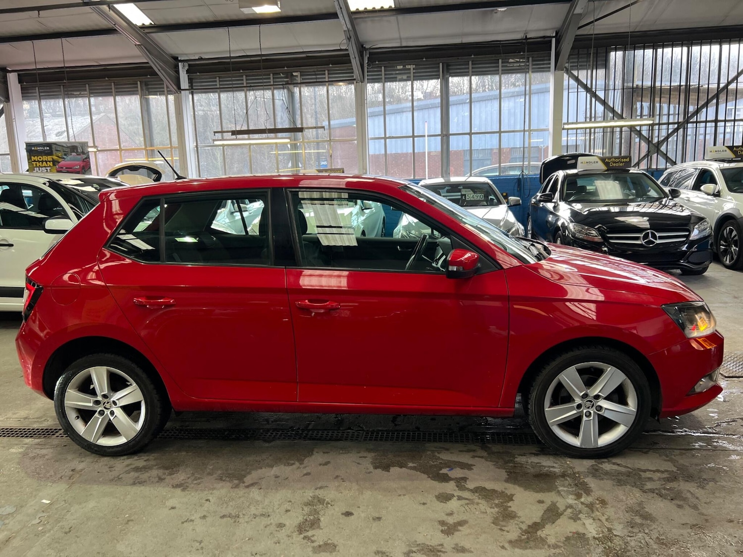 Used Skoda Fabia 2015 for sale - 77564608: Photo 7