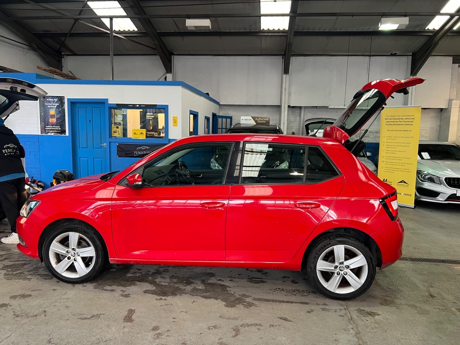 Used Skoda Fabia 2015 for sale - 77564608: Photo 9