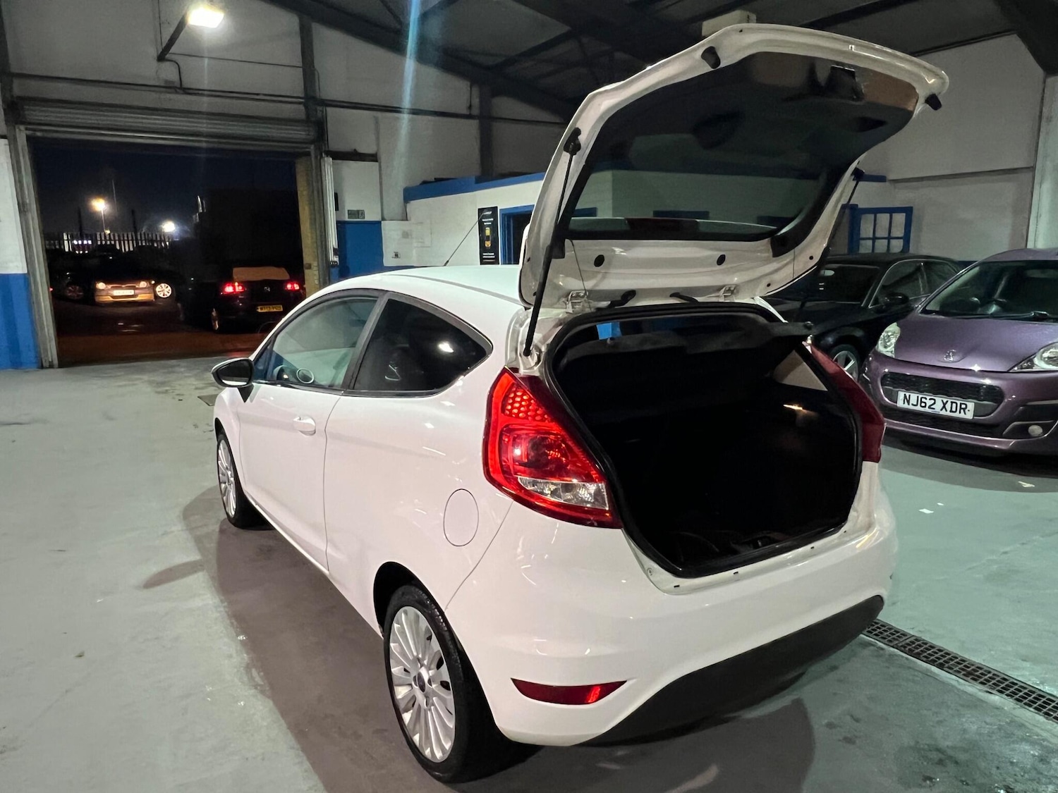 Used Ford Fiesta for sale - 76667402: Photo 4