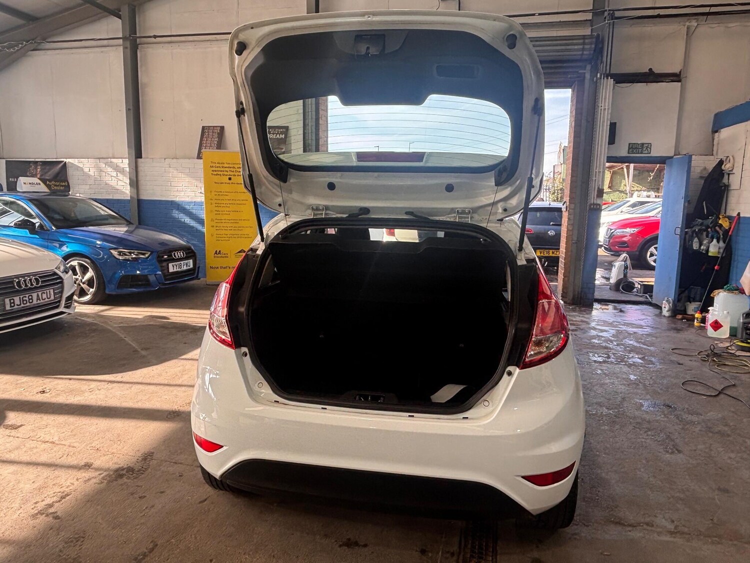 Used Ford Fiesta 2013 for sale - 78157371: Photo 12